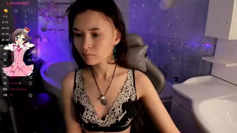 _emily__strike_ online show from October 2025 10:17:02 AM