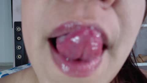 Snapshot of _emyligrey chatting on March 2025 11:39:02 AM Emily Valencia online show from March 2025 11:39:02 AM