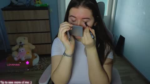 Snapshot of _enni__ chatting on February 2025 01:22:01 PM Sam online show from February 2025 01:22:01 PM