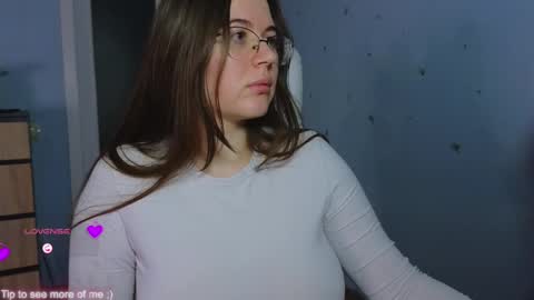 Snapshot of _enni__ chatting on February 2025 03:27:01 PM Sam online show from February 2025 03:27:01 PM