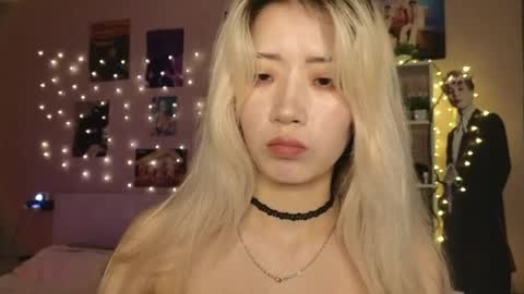 EveEva online show from May 2026 02:09:02 AM
