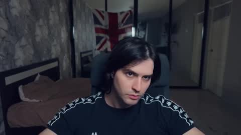 Keanu online show from November 2025 12:19:02 PM