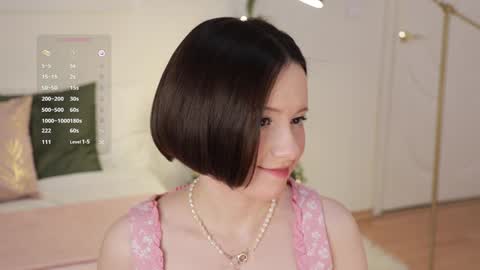 Essie  online show from December 2024 09:47:02 PM