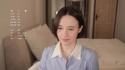 Essie  online show from March 2026 06:59:01 PM