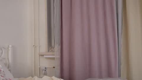 Snapshot of _floret_joy_ chatting on February 2026 06:28:01 PM Alice Sorry friends. I wont be able to see you today see you tomorrow. online show from February 2026 06:28:01 PM