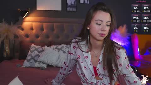 Goldy Grace online show from December 2024 06:37:02 AM