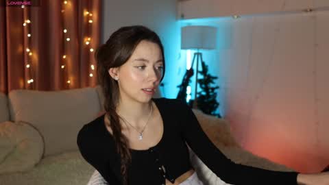 Goldy Grace online show from January 2025 11:11:01 AM