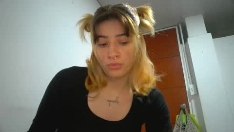 Mia-foster online show from March 2026 11:52:02 PM