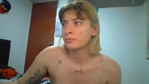 Mia-foster online show from April 2026 01:56:01 AM