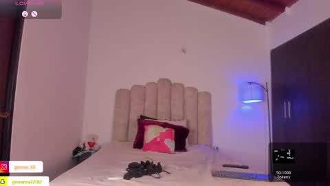 Snapshot of _giovaa_ chatting on November 2025 07:46:02 PM G I O V A online show from November 2025 07:46:02 PM