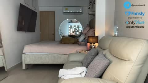 sara online show from April 2026 02:00:01 AM