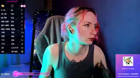 Snapshot of _helencarter chatting on June 2026 08:46:02 PM Helen Carter 3 Next stream 2330 MSC online show from June 2026 08:46:02 PM
