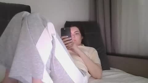 Criss4u online show from March 2026 05:44:01 AM