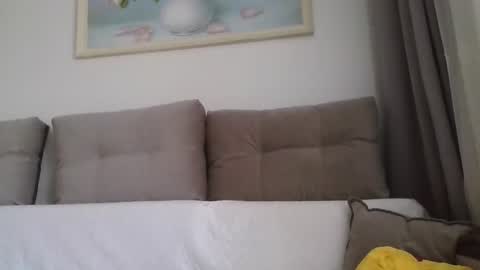 Snapshot of _hidden_frommymoom_ chatting on April 2026 06:38:02 AM Criss4u online show from April 2026 06:38:02 AM