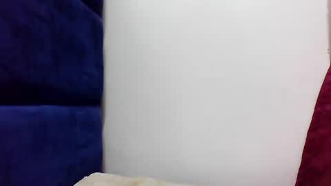 _itscessy online show from June 2026 05:04:01 PM
