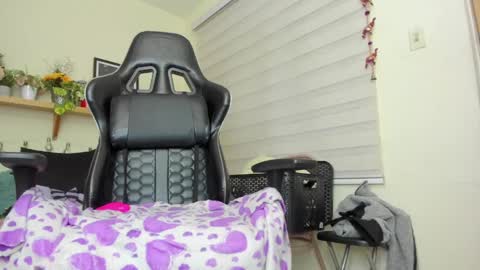 Ivanna  online show from February 2025 09:17:01 PM