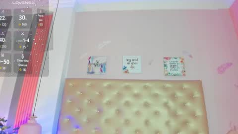 J A D E online show from November 2025 12:27:01 PM