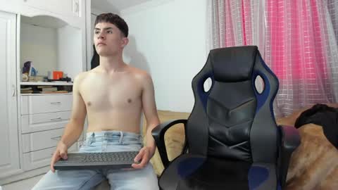 James online show from April 2026 09:41:02 PM