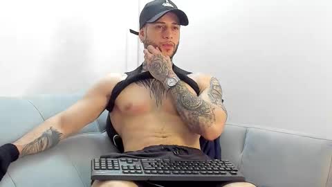 jeison online show from November 2025 05:35:02 AM