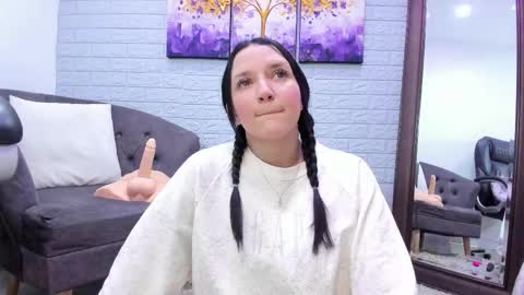 Snapshot of _jireh33_ chatting on January 2026 05:40:01 PM online show from January 2026 05:40:01 PM