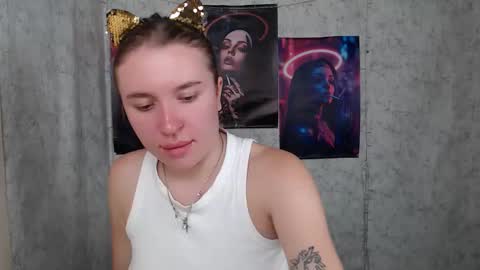 Jolia online show from September 2025 07:58:02 PM