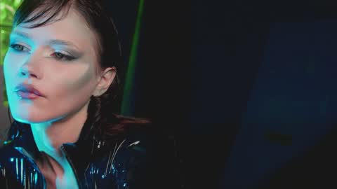 Snapshot of _june chatting on October 2025 05:35:01 PM june online show from October 2025 05:35:01 PM