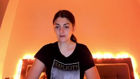 _just_a_simple_girl online show from January 2025 10:41:02 AM