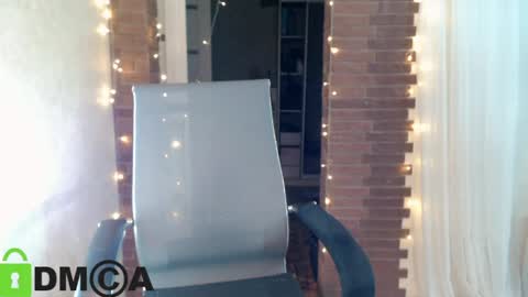 Snapshot of _karolina chatting on May 2026 04:38:01 PM karolina online show from May 2026 04:38:01 PM
