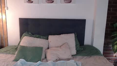 kathy online show from April 2026 01:27:02 PM