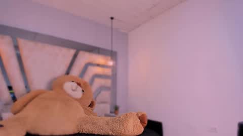 Snapshot of _kaylabrown_ chatting on February 2026 12:04:02 PM KAYLA online show from February 2026 12:04:02 PM