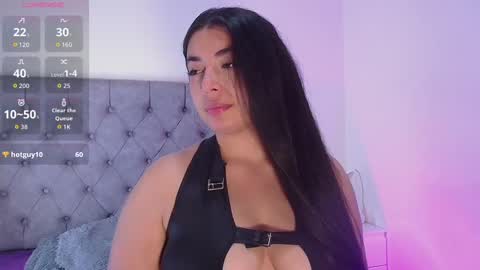 _kimtorres_ online show from October 2025 01:14:02 AM