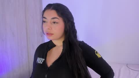 Snapshot of _kimtorres_1 chatting on May 2026 04:12:02 PM _kimtorres_1 online show from May 2026 04:12:02 PM