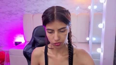 Hi Stream 300pm to 900pm online show from February 2026 01:27:01 AM