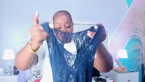 _krystal_cambell online show from April 2026 11:47:01 AM