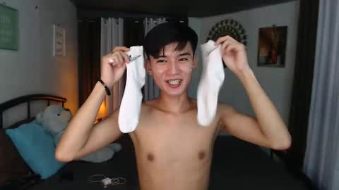 Kylie online show from March 2025 05:06:02 PM