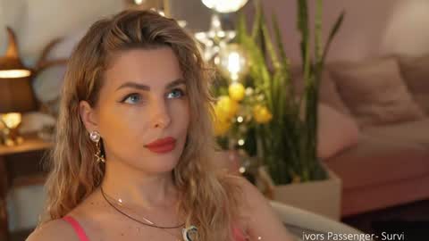 Snapshot of _lady__m_ chatting on May 2026 10:43:01 AM _lady__m_ online show from May 2026 10:43:01 AM