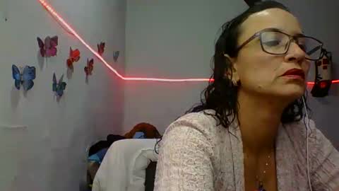 SANDRA online show from September 2025 04:44:01 AM