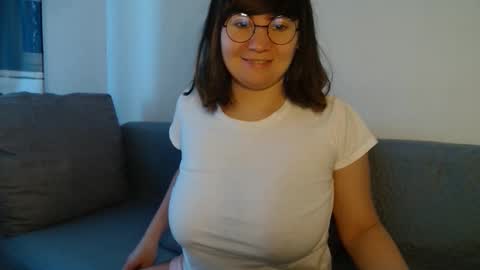 Snapshot of _lalilu_ chatting on December 2024 08:22:01 AM _lalilu_ online show from December 2024 08:22:01 AM