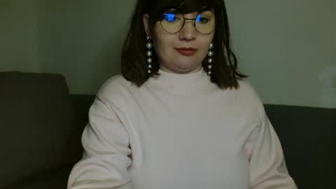 Snapshot of _lalilu_ chatting on December 2024 04:47:02 AM _lalilu_ online show from December 2024 04:47:02 AM