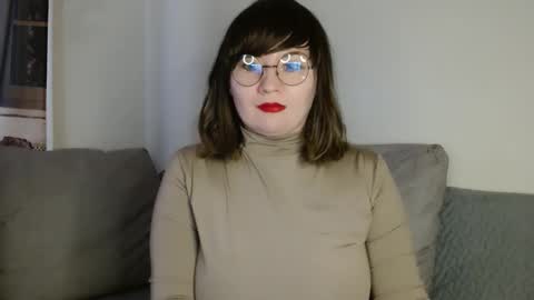 Snapshot of _lalilu_ chatting on January 2025 05:51:02 AM _lalilu_ online show from January 2025 05:51:02 AM