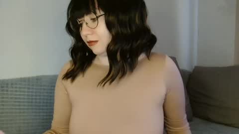 Snapshot of _lalilu_ chatting on January 2025 09:08:01 AM _lalilu_ online show from January 2025 09:08:01 AM