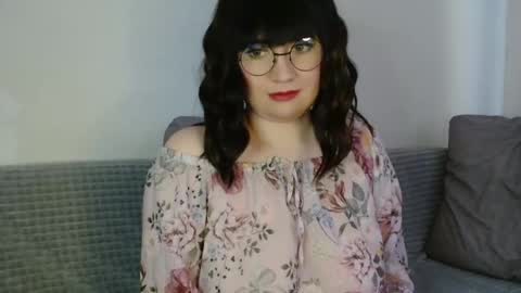 Snapshot of _lalilu_ chatting on January 2025 11:03:01 AM _lalilu_ online show from January 2025 11:03:01 AM