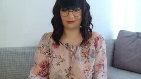 Snapshot of _lalilu_ chatting on February 2025 10:21:01 AM _lalilu_ online show from February 2025 10:21:01 AM