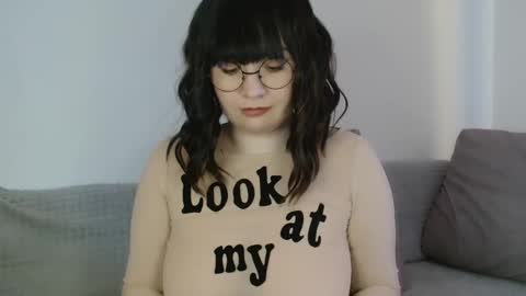 Snapshot of _lalilu_ chatting on March 2025 11:33:01 AM _lalilu_ online show from March 2025 11:33:01 AM