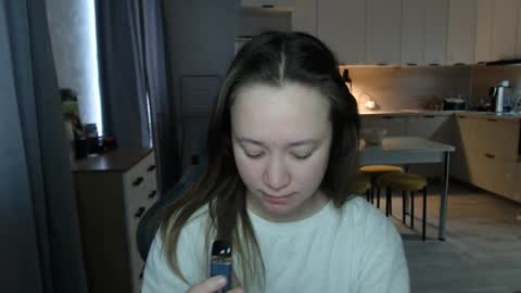 _lalune_ online show from February 2026 05:55:02 AM