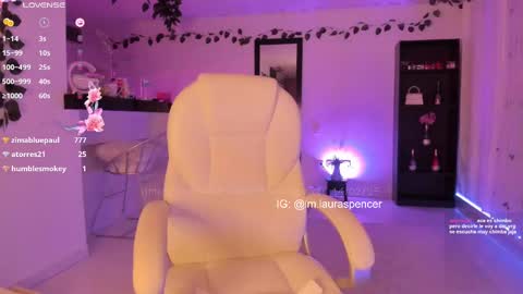Snapshot of _lauraspencer_ chatting on February 2025 06:34:01 AM Laura online show from February 2025 06:34:01 AM
