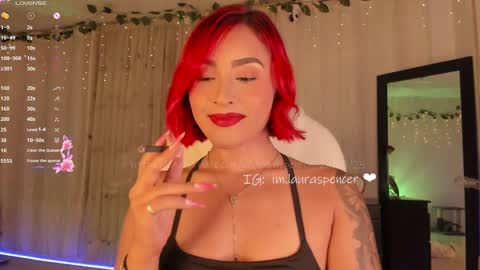 Snapshot of _lauraspencer_ chatting on September 2025 06:03:01 AM Laura online show from September 2025 06:03:01 AM