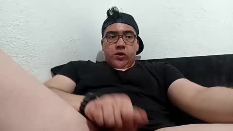 _leclerc_ online show from February 2025 06:10:02 PM