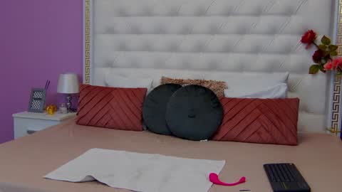 Lena Paul online show from January 2025 06:49:02 PM