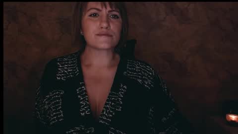 Letty online show from November 2025 11:47:01 PM